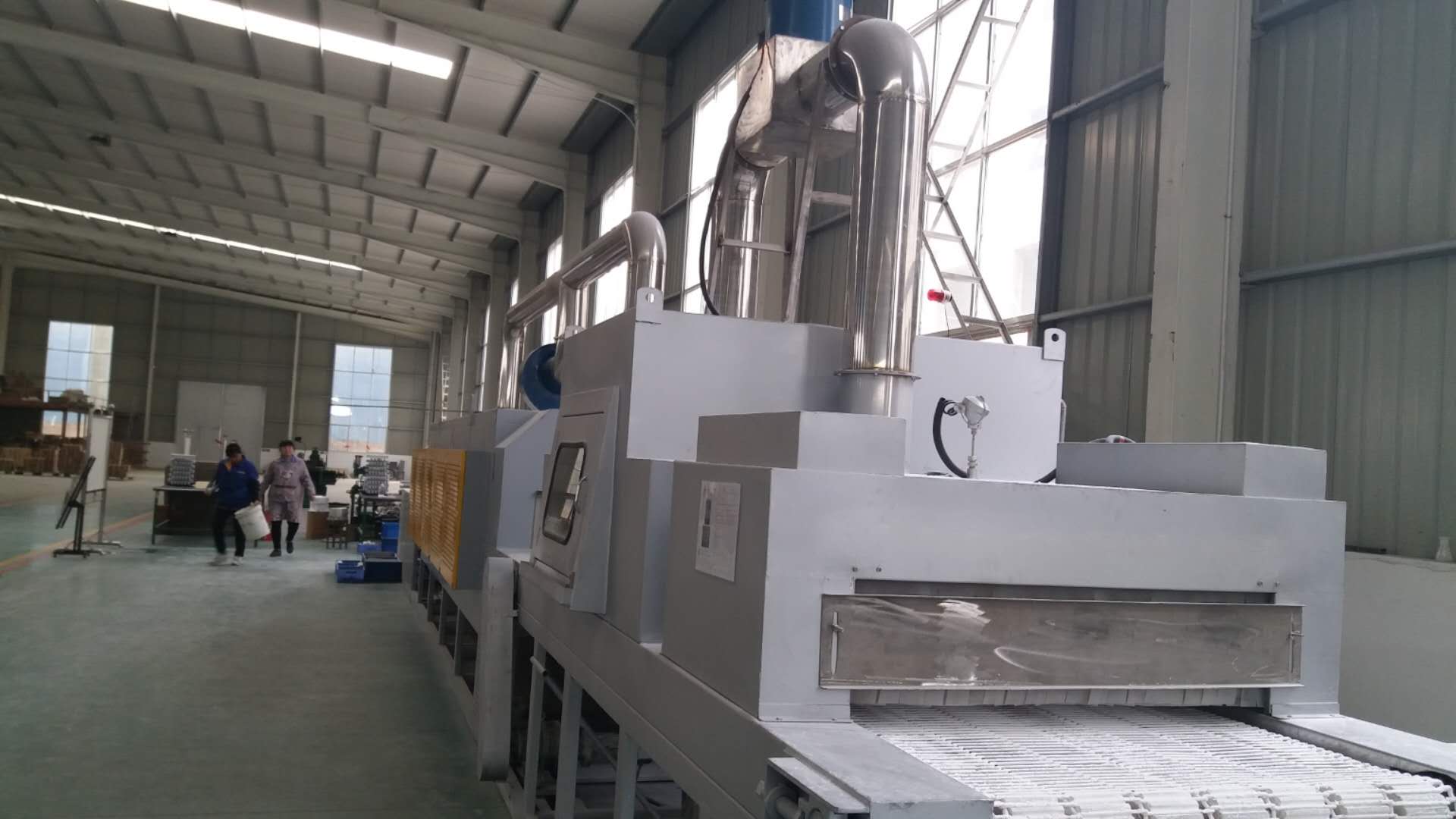 噴淋清洗機(jī)的噴頭毀壞有什么緣故？