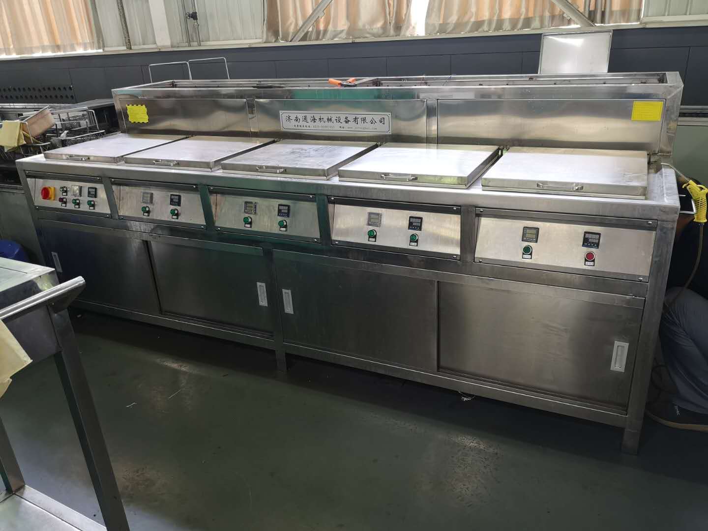 超聲波生產(chǎn)廠家講解清洗機(jī)會損壞清洗物嗎？